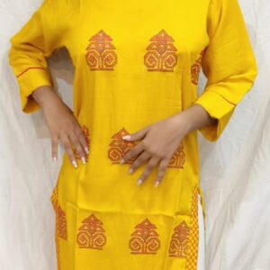 Women’s/Girl’s Cotton Blend Straight Cut Embroidered Kurti