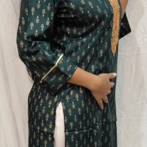 Women’s/Girl’s Cotton Blend Straight Cut Embroidered Kurti